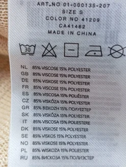 Pullunder><noscript><img width=