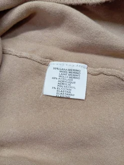 Pullunder><noscript><img width=