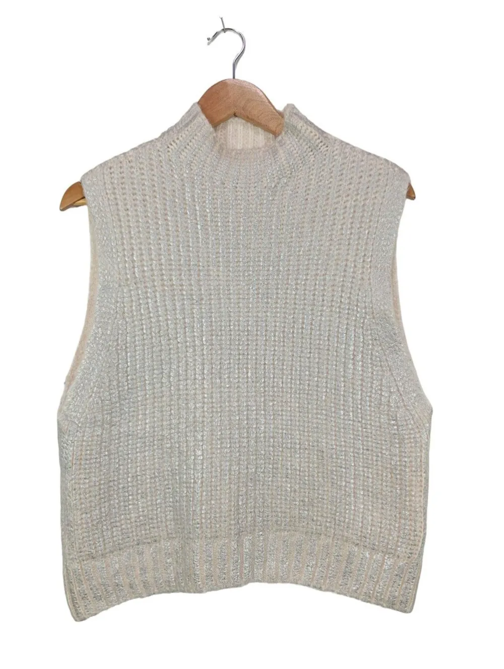 Pullunder>C&A Feinstrickpullunder Größe 38 silberfarbenwollweiß