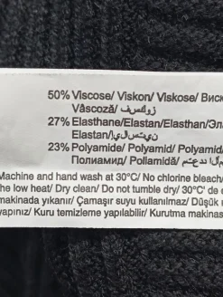 Pullunder><noscript><img width=