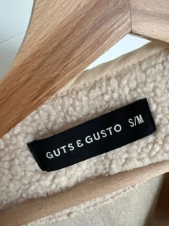 Westen><noscript><img width=