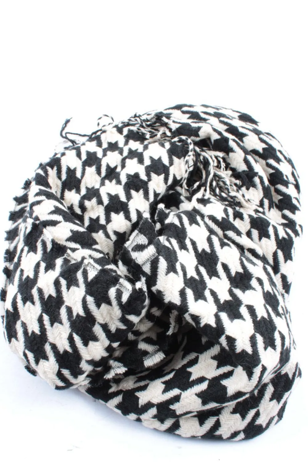 Schals>Pieces Fransenschal weißschwarz