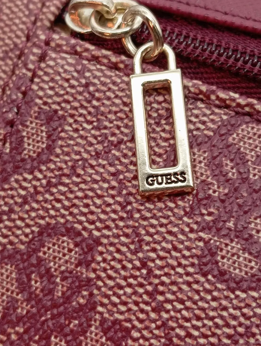 Geldbörsen>Guess Geldbörse rot