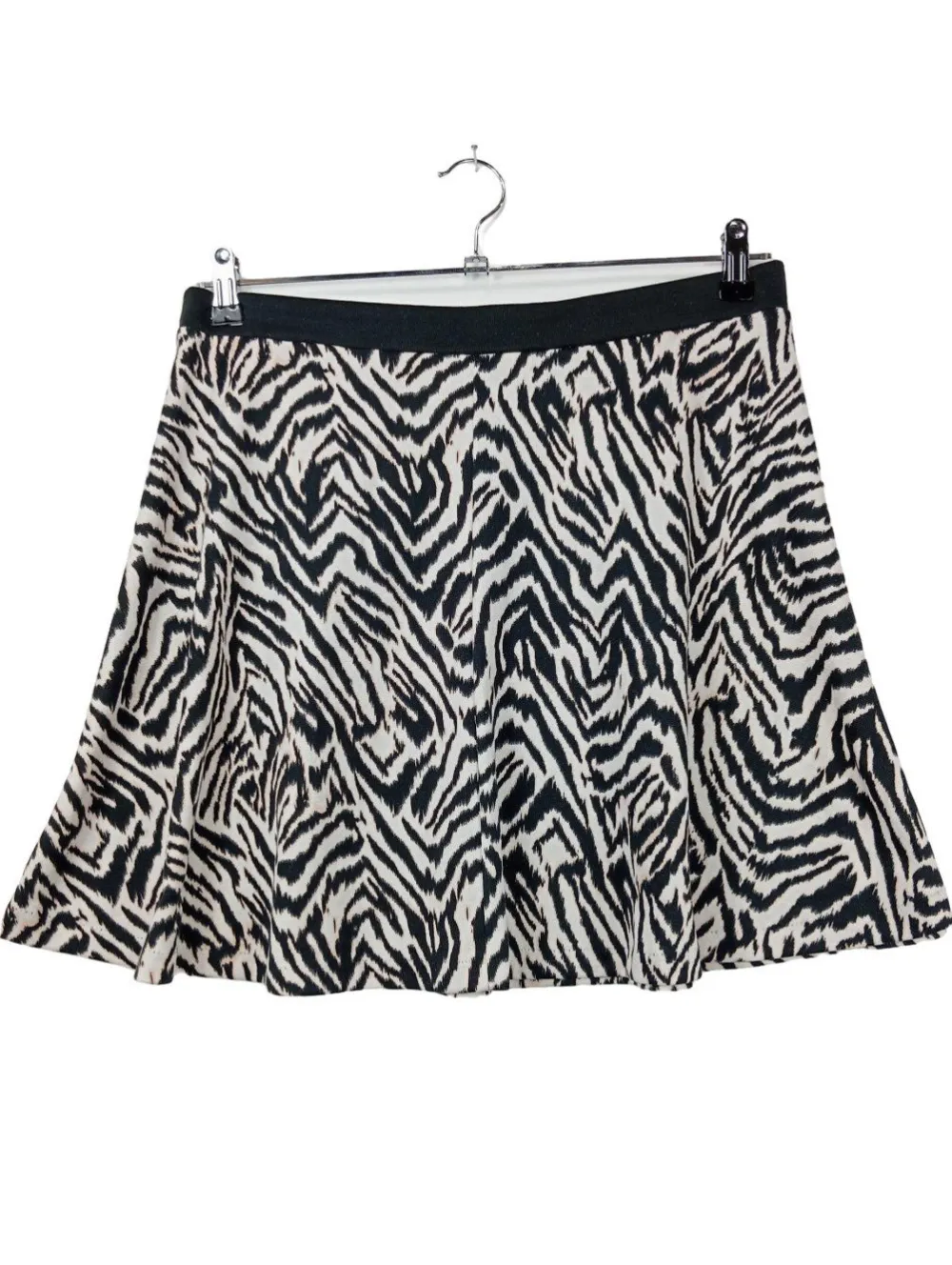 Röcke>H&M Glockenrock Größe 44 weißschwarz