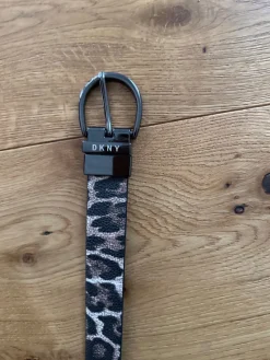 Gürtel><noscript><img width=