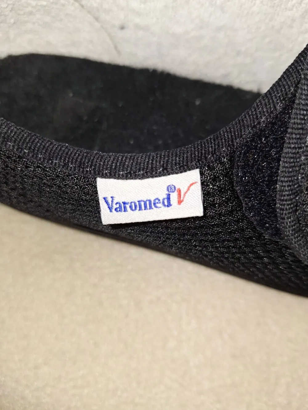 Hausschuhe> Hausschuhe Größe 38 schwarz