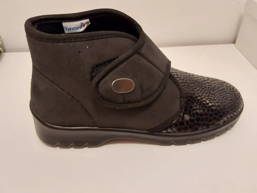 Hausschuhe Größe 36- Sale