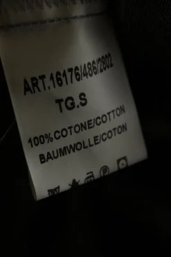 Kleider><noscript><img width=