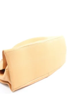 Henkeltasche-puntotres New