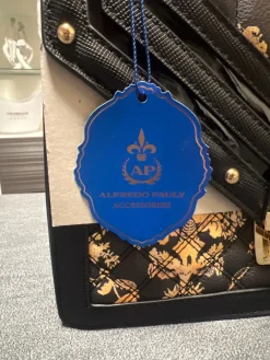 Henkeltaschen><noscript><img width=