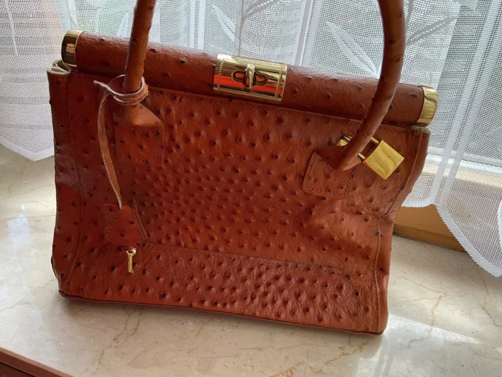 Henkeltasche- Outlet