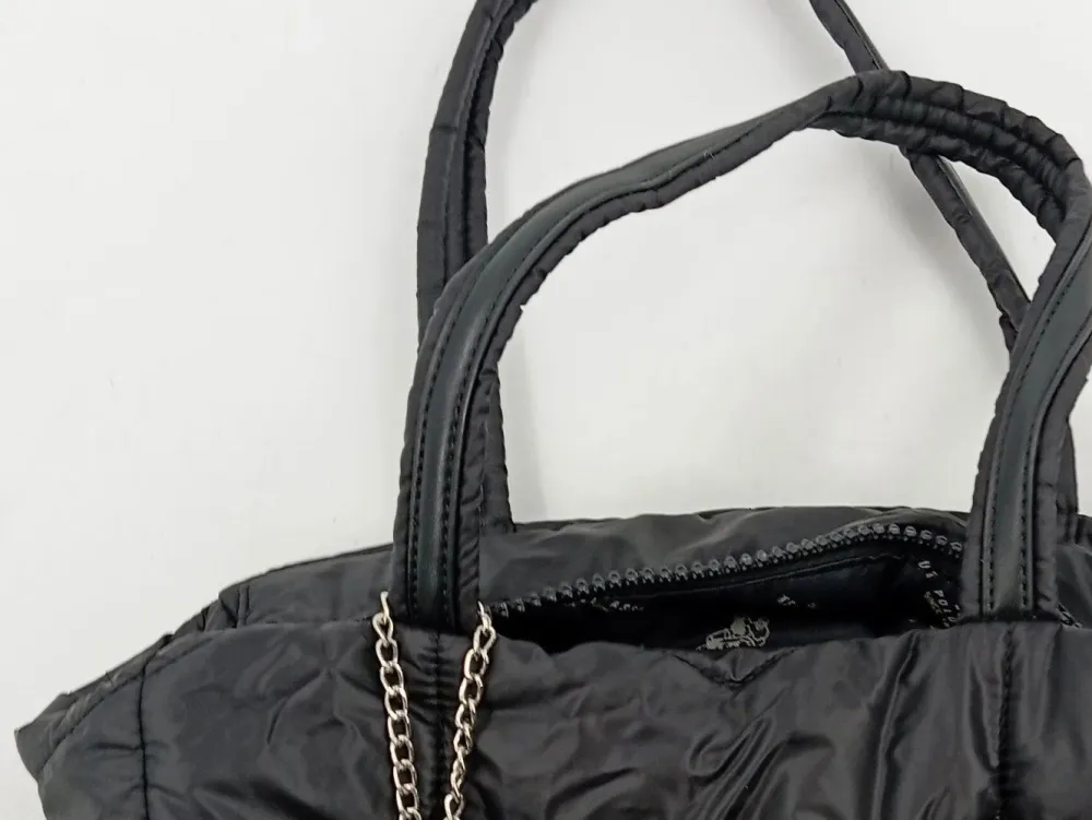 Henkeltaschen> Henkeltasche schwarz