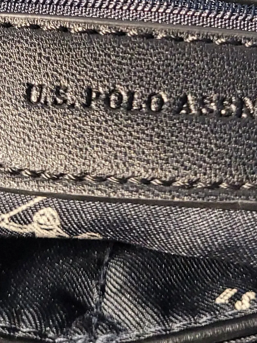 Henkeltaschen> Henkeltasche schwarz