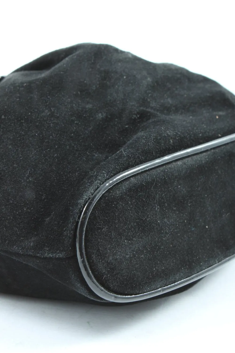 Henkeltasche-Bata and more