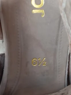 Sandaletten><noscript><img width=