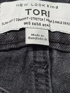 Jeans><noscript><img width=