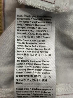 Jeans><noscript><img width=