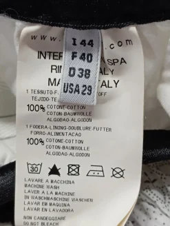 Röcke><noscript><img width=