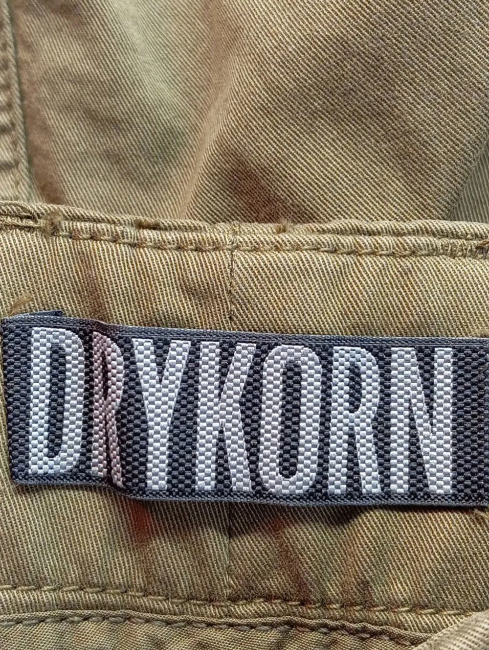 High-Waist-Shorts Größe 36-Drykorn Hot