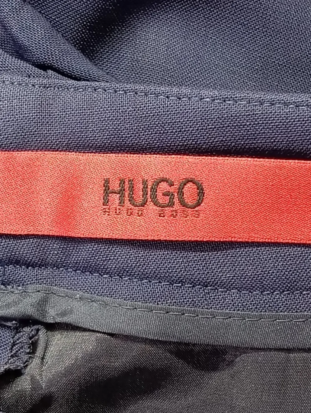 Hosenanzug Größe 42-Hugo Boss Sale