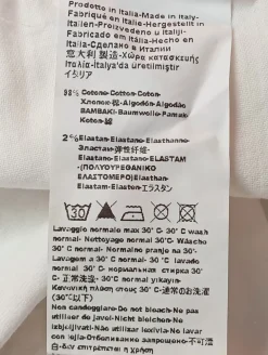 Kurze Hosen><noscript><img width=