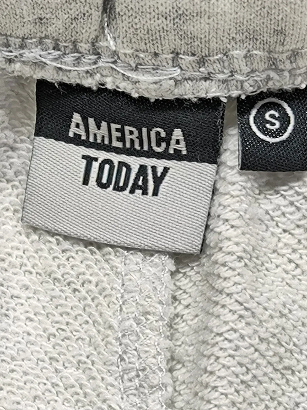 Kurze Hosen>America Today Hot Pants Größe 36 hellgrau
