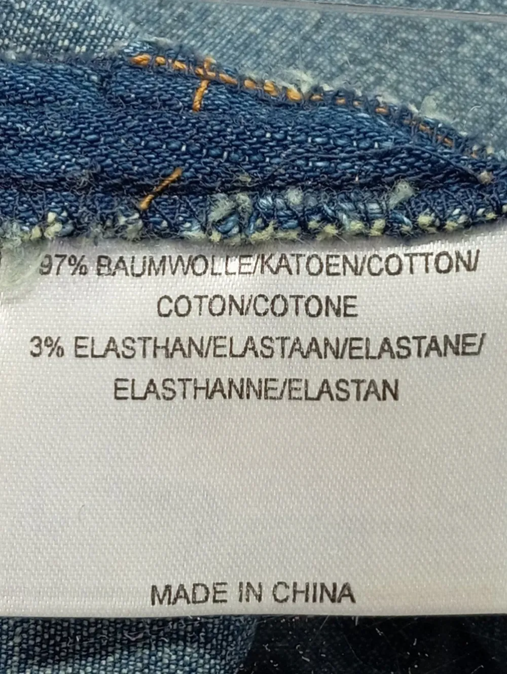 Kurze Hosen>Maui Wowie Jeansshorts Größe 38 blau