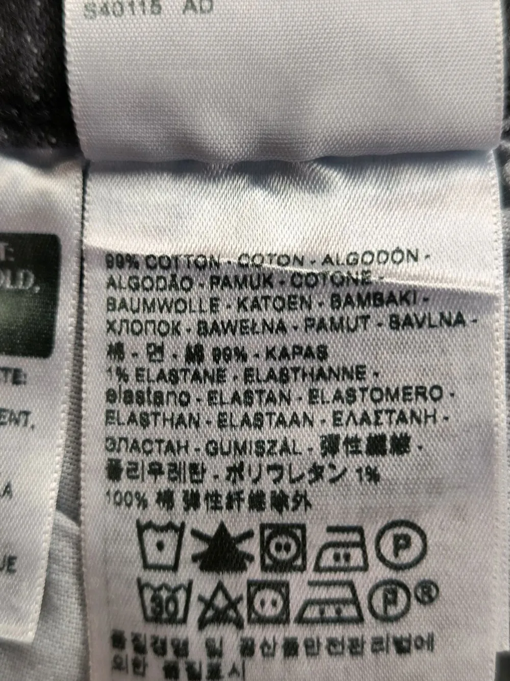 Kurze Hosen>Leviu2019s Jeansshorts Größe 36 hellgrau