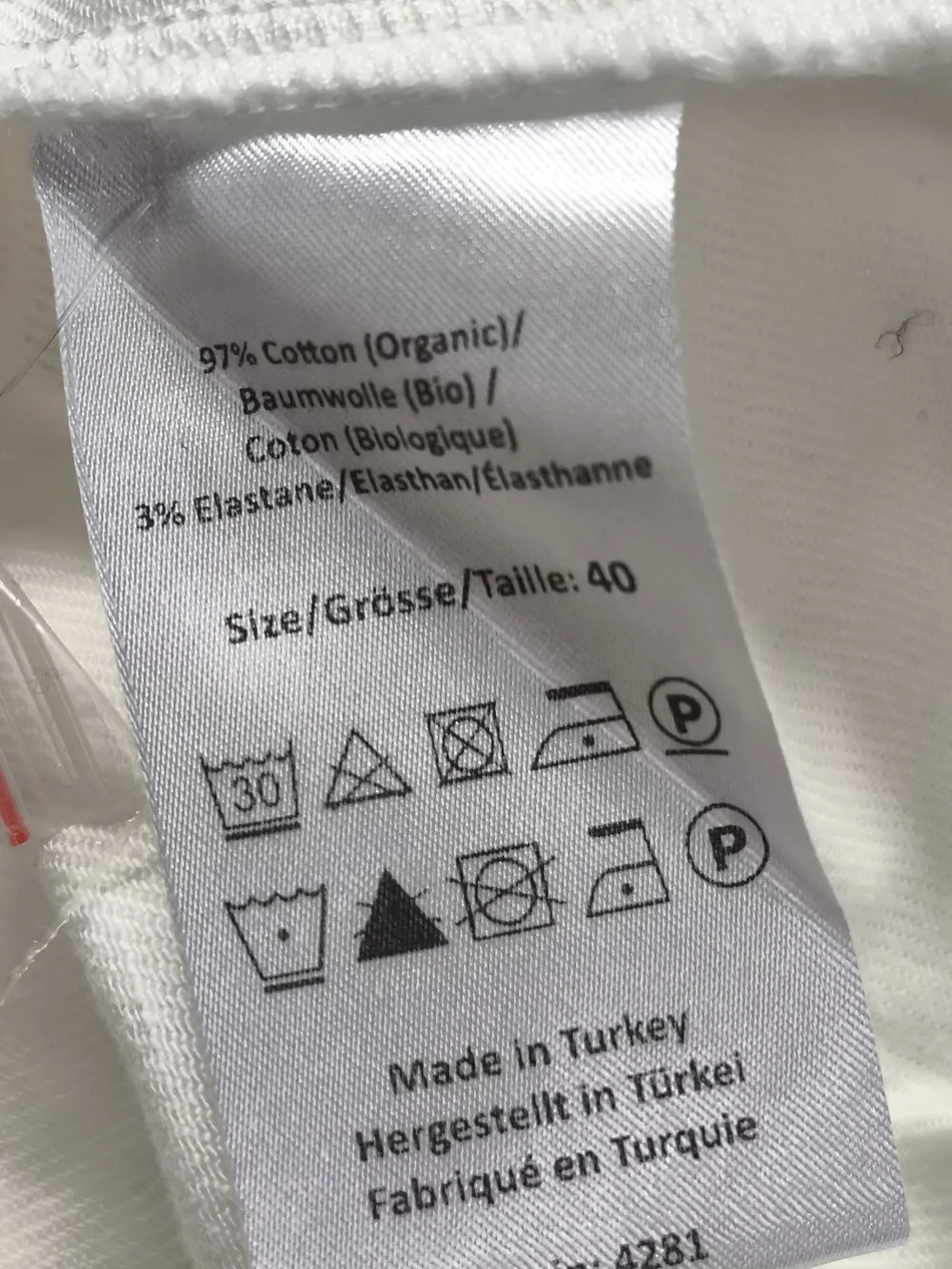 Jeansweste Größe 40-Baum und Pferdgarten Hot