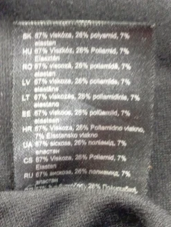 Twin Sets><noscript><img width=