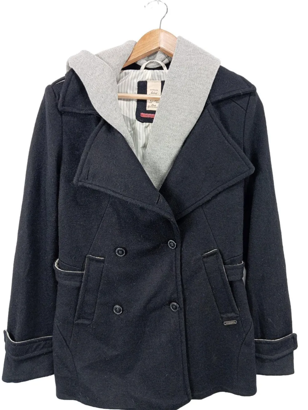 Kapuzenmantel Größe 40-Bershka