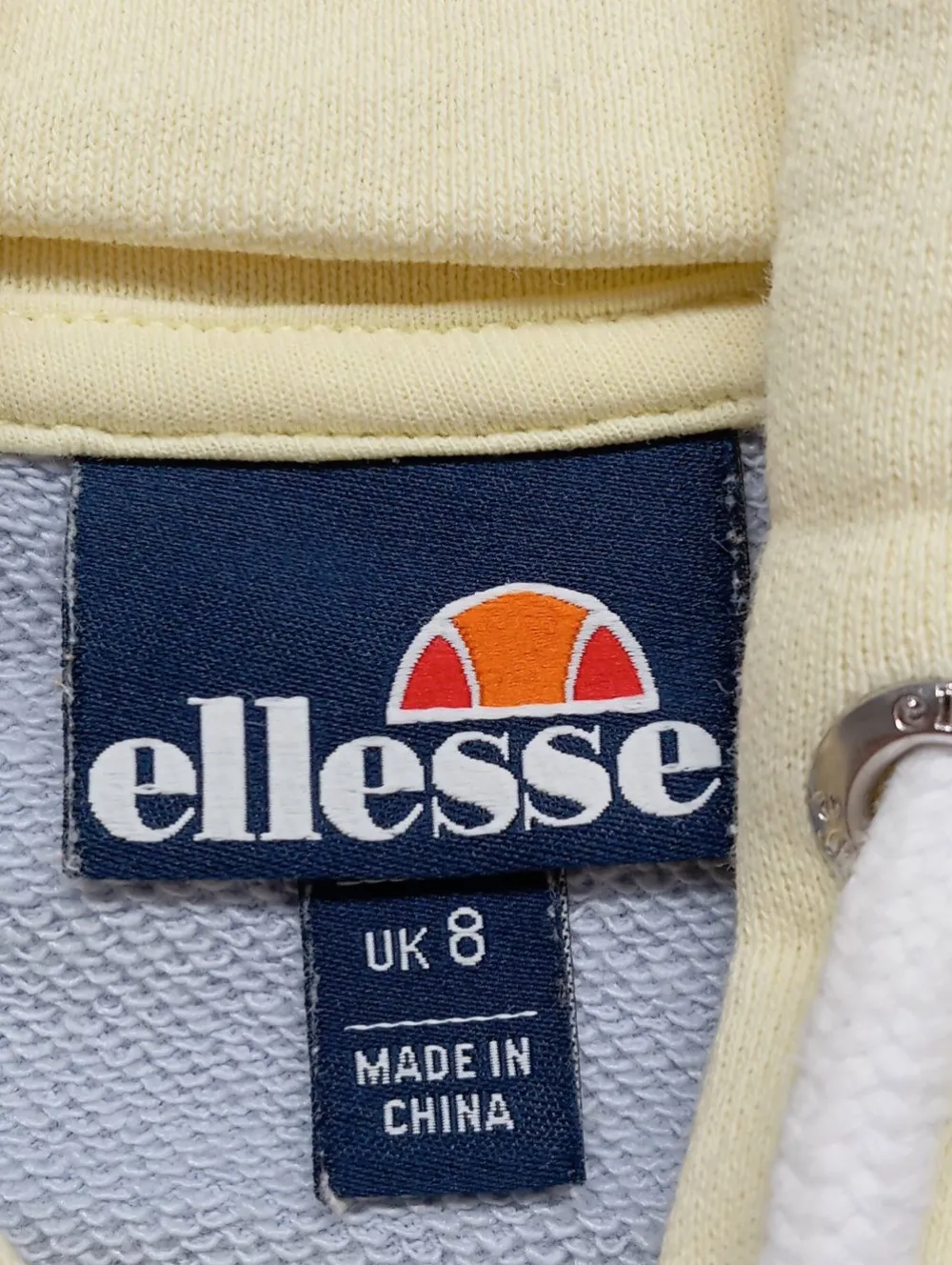 Sweats>Ellesse Kapuzensweatshirt Größe 36