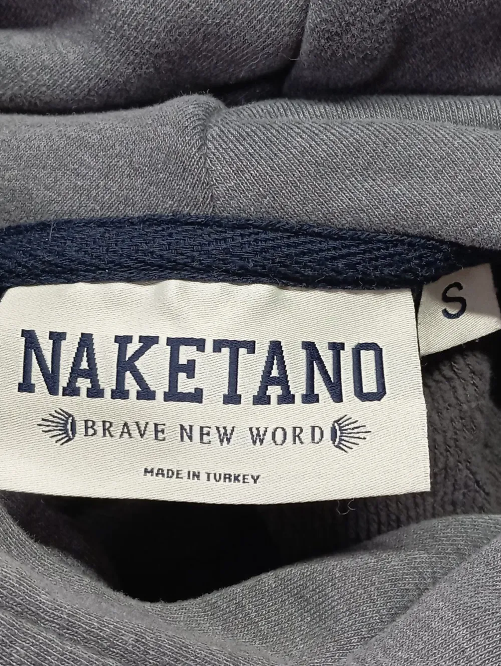 Sweats>Naketano Kapuzensweatshirt Größe 36 hellgrau
