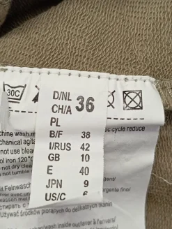 Sweats><noscript><img width=