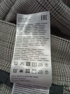 Hosen><noscript><img width=