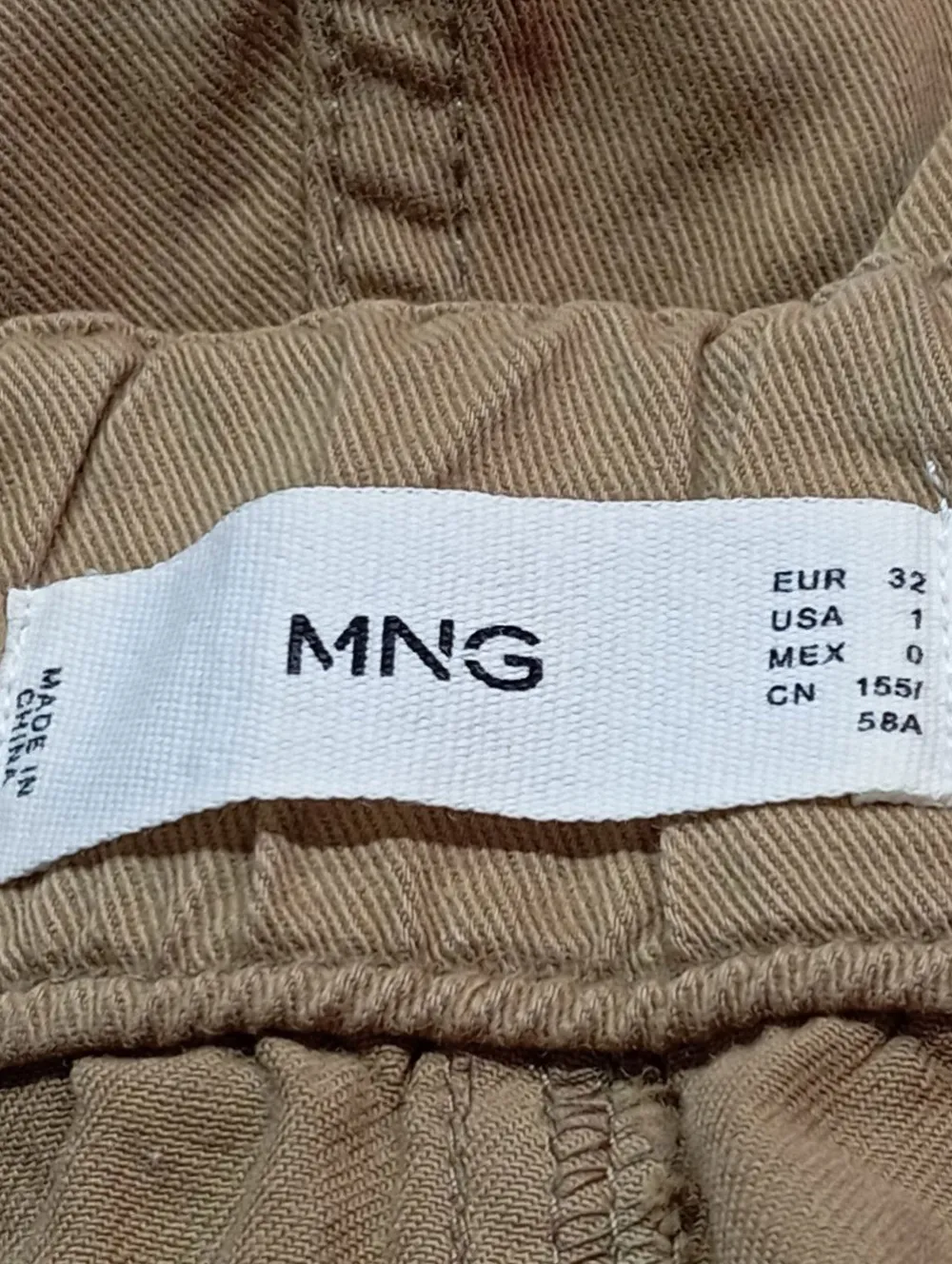 Hosen>MNG Karottenhose Größe 32 creme