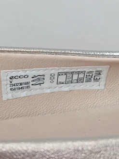 Ballerinas><noscript><img width=