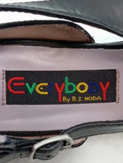 Ballerinas><noscript><img width=