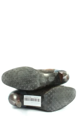 Pumps><noscript><img width=