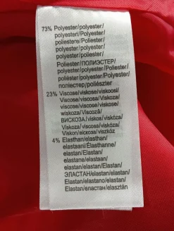 Blazer><noscript><img width=