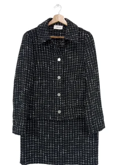 Kostüm Größe 38-Carton Clearance