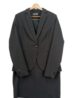 Kostüm Größe 40-Montego