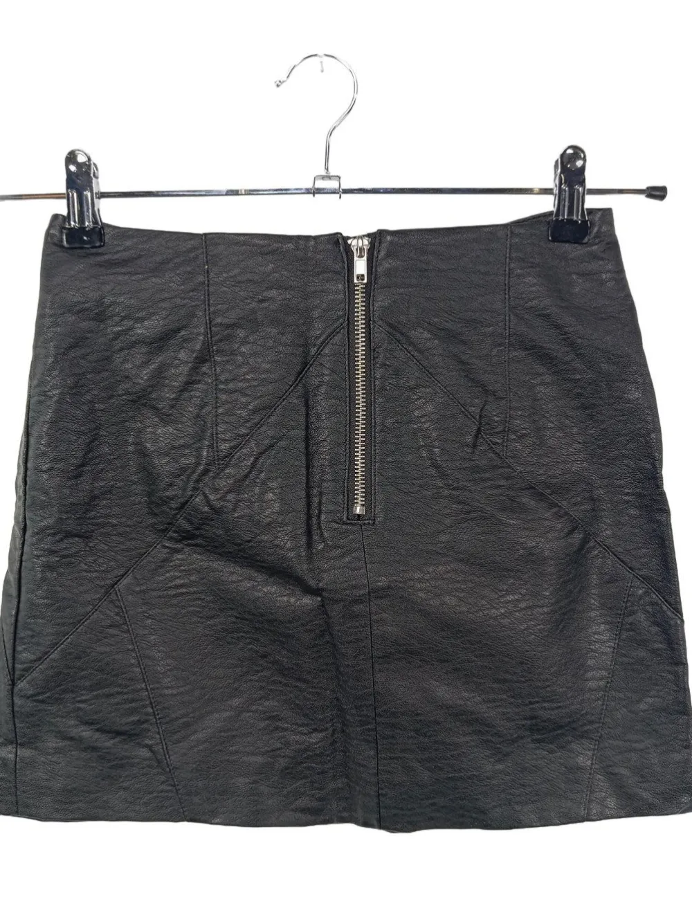 Röcke>H&M Kunstlederrock Größe 34 schwarz