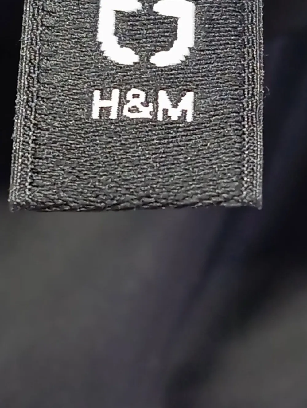Röcke>H&M Kunstlederrock Größe 34 schwarz