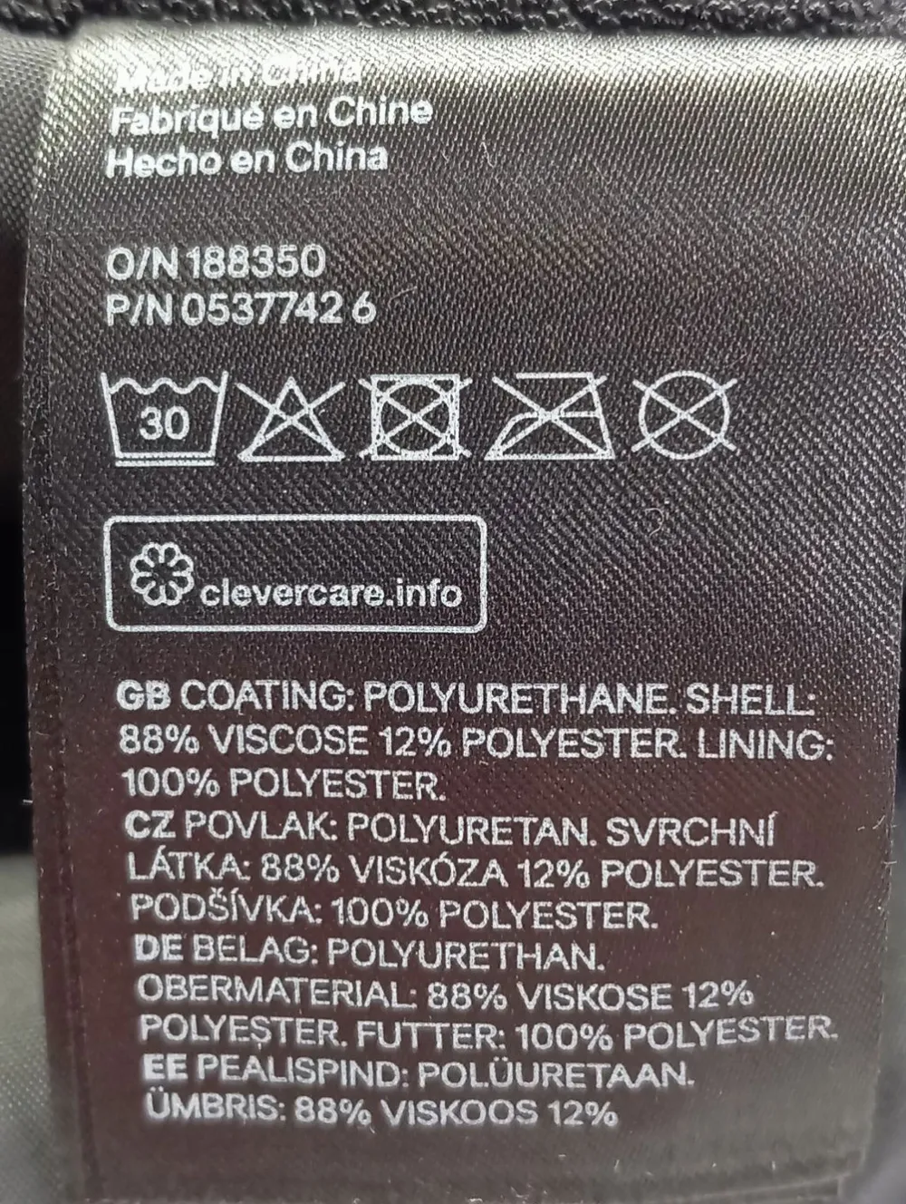 Röcke>H&M Kunstlederrock Größe 34 schwarz