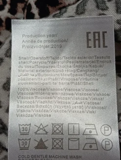 Kurzarm-Bluse Größe 34-Only