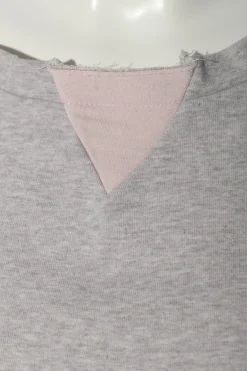 Pullover><noscript><img width=