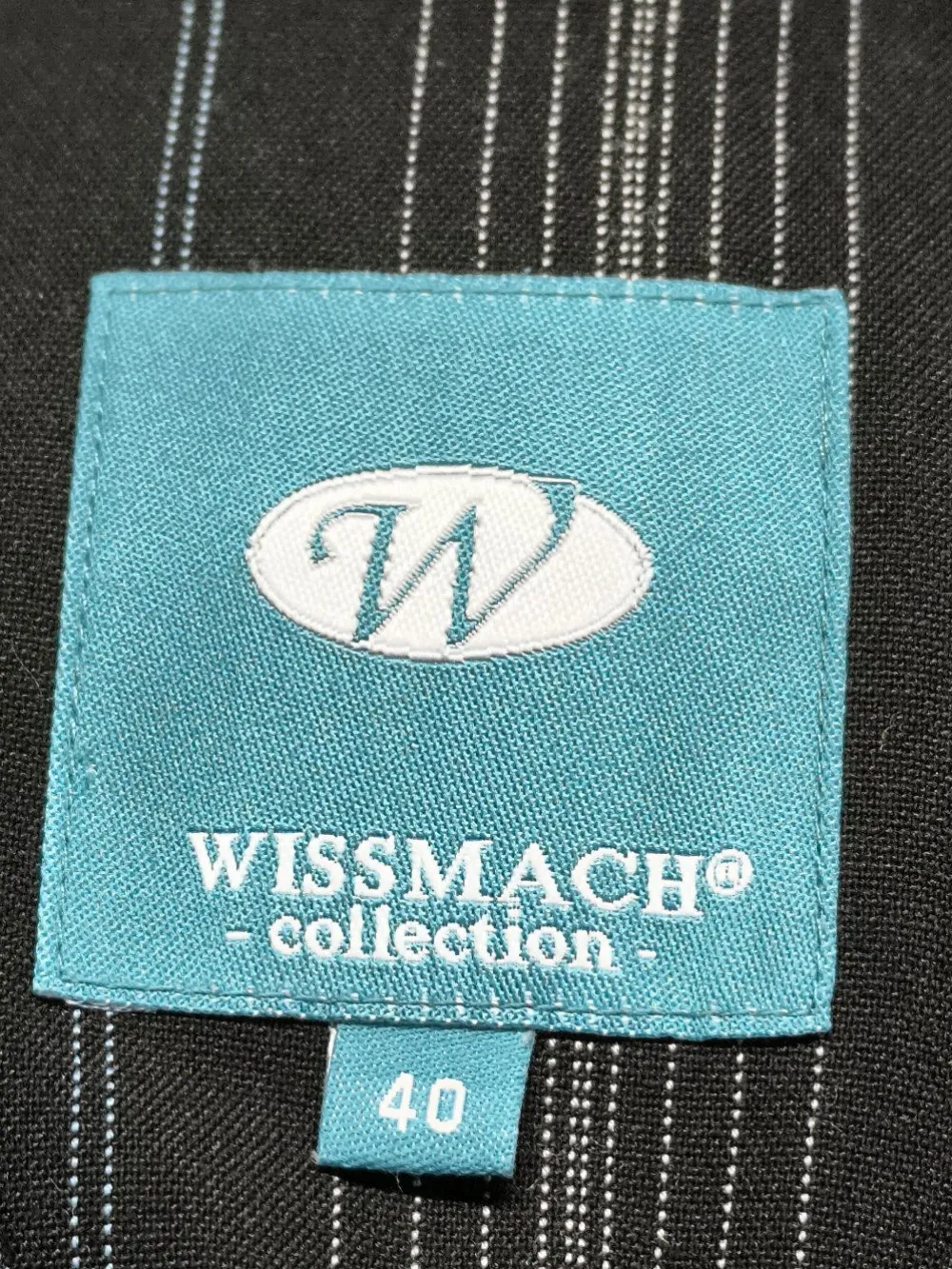 Blazer>World of Wissmach Kurz-Blazer Größe 40 hellgrau