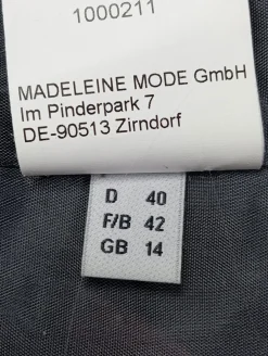 Blazer><noscript><img width=