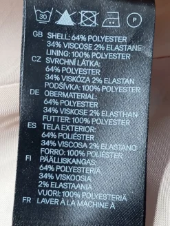 Blazer><noscript><img width=